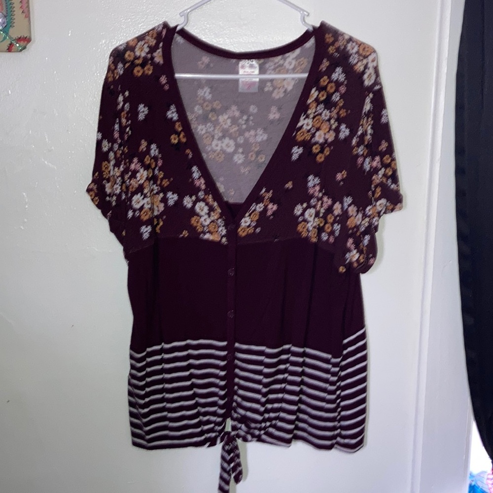 Floral Burgundy Top